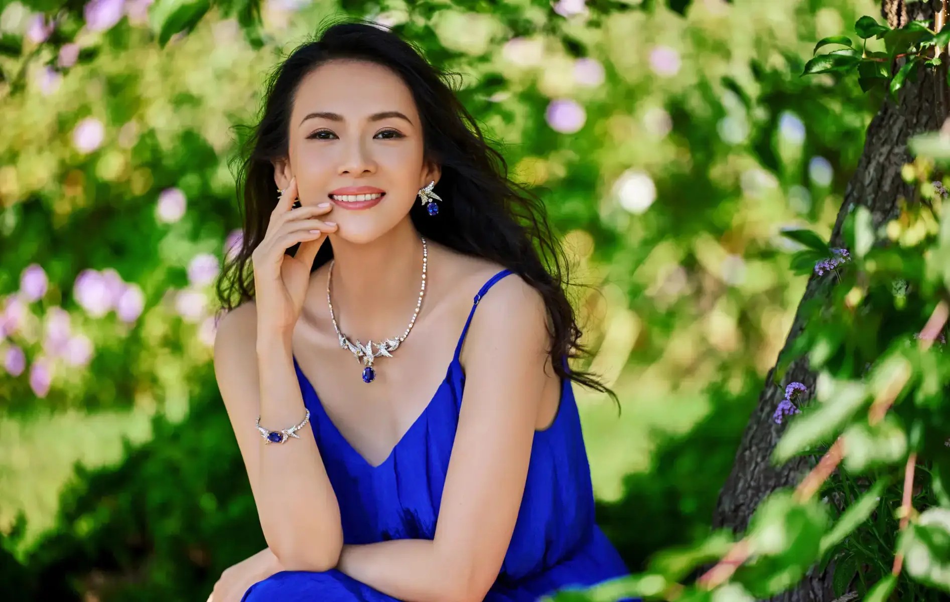 名副其实!林允儿成2025浪漫喜剧女王,两部剧连登Netflix全球榜首